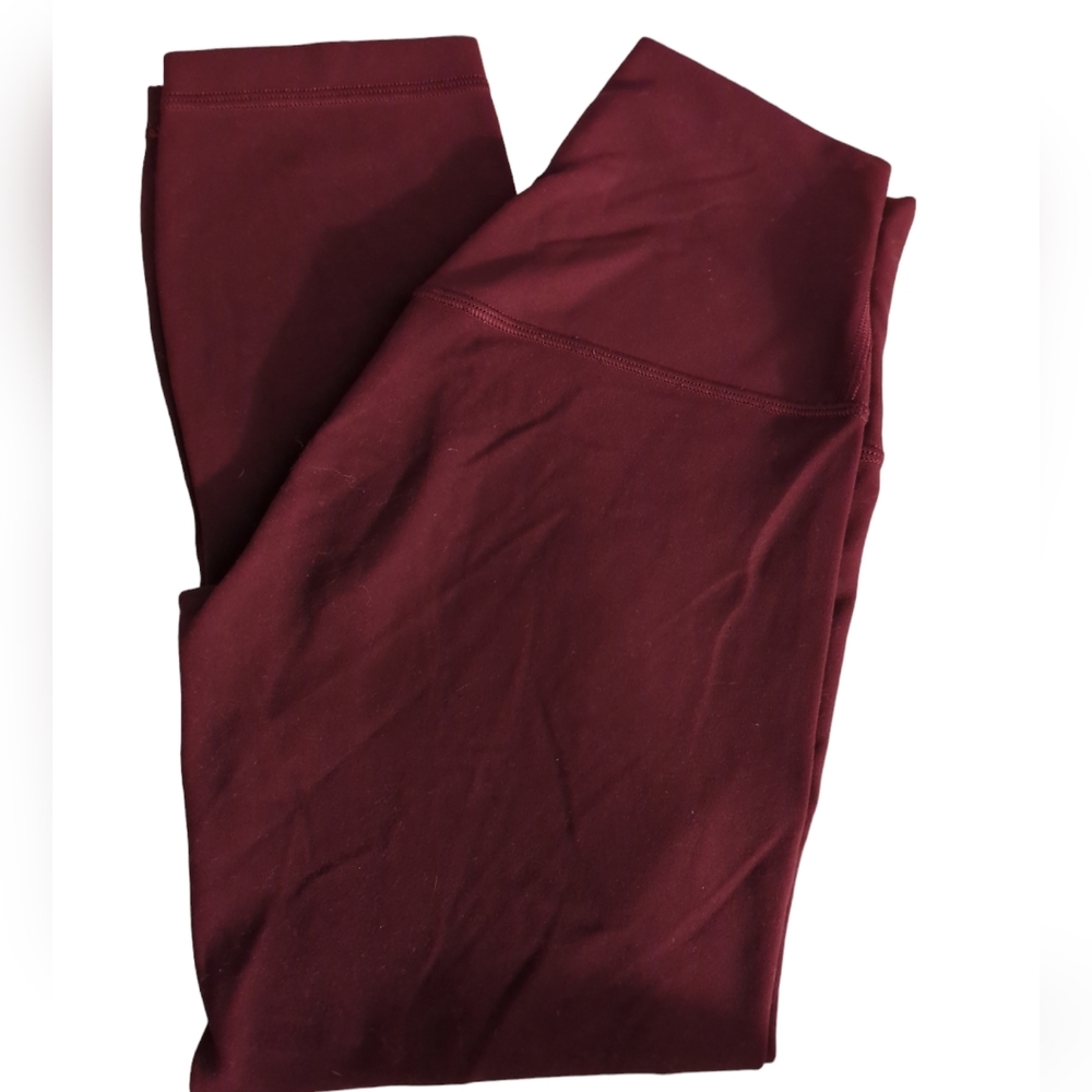 Lululemon Capri leggings yoga.size 2 color Red Wine - Picture 5 of 7